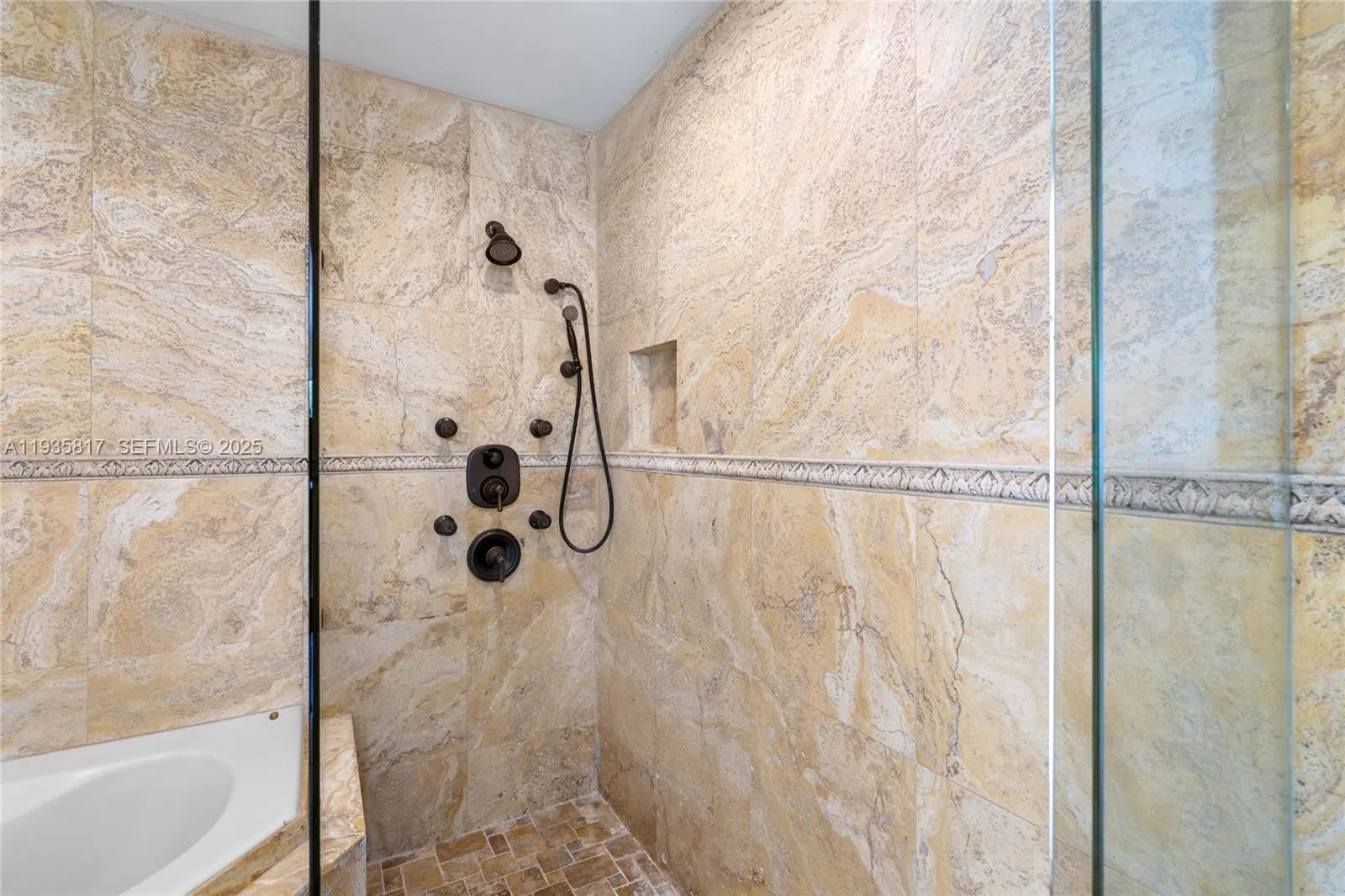 13611 Sw 77th St, Miami, Florida 33183, Miami, Florida 33183, 4 Bedrooms Bedrooms, ,3 BathroomsBathrooms,Residential Lease,For Rent,13611 Sw 77th St, Miami, Florida 33183,A11935817