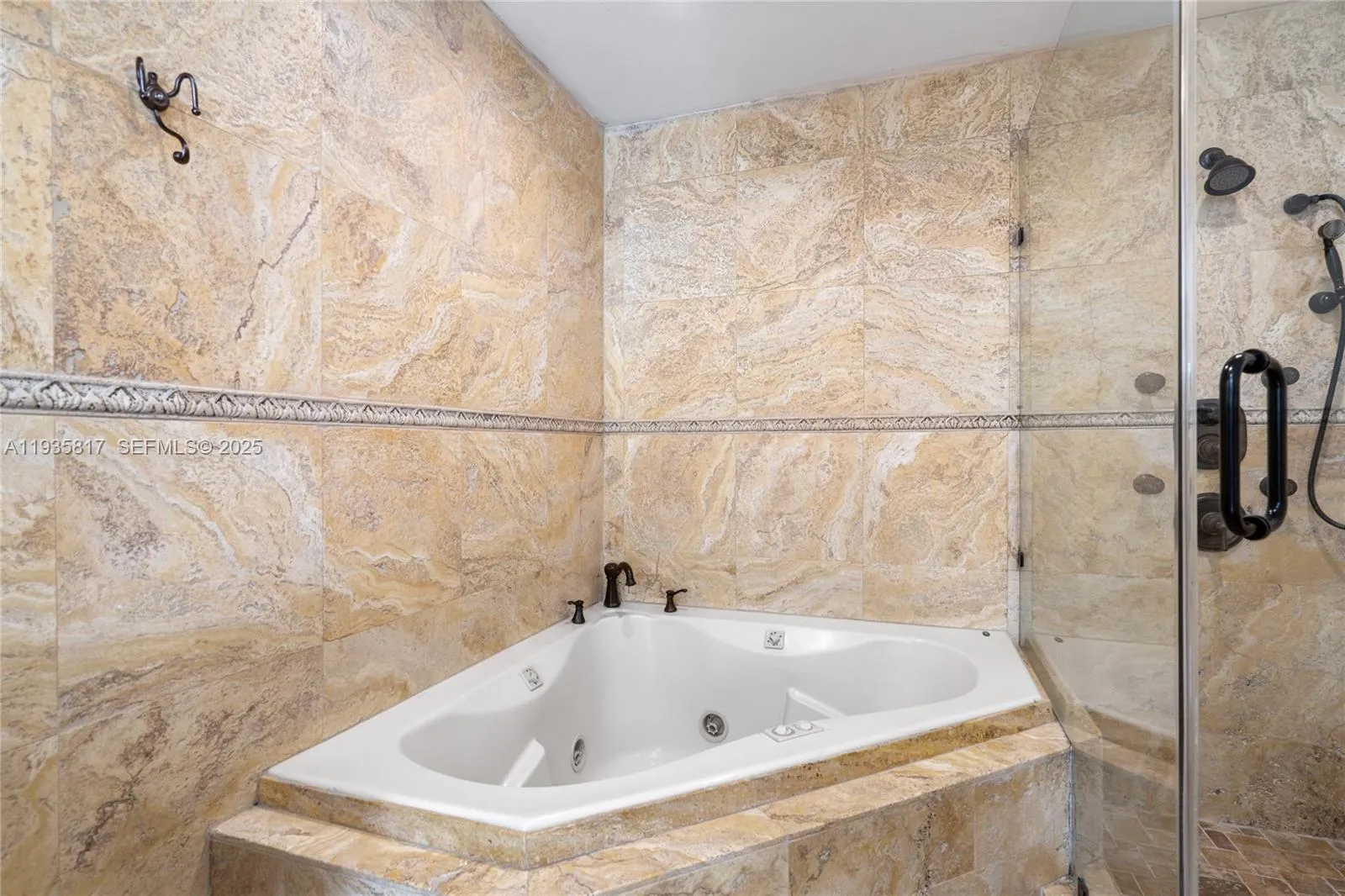 13611 Sw 77th St, Miami, Florida 33183, Miami, Florida 33183, 4 Bedrooms Bedrooms, ,3 BathroomsBathrooms,Residential Lease,For Rent,13611 Sw 77th St, Miami, Florida 33183,A11935817