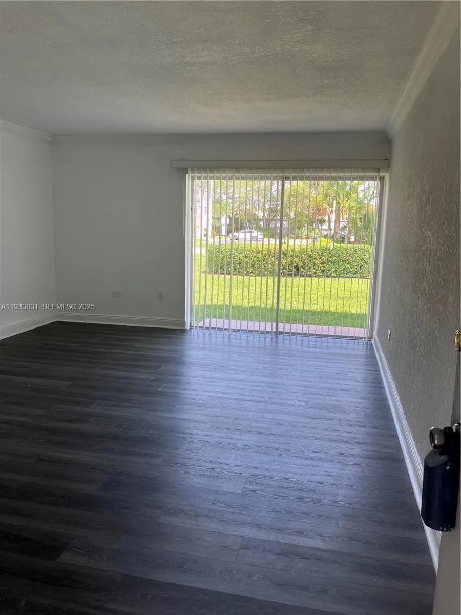 7256 Sw 94th Pl A1, Miami, Florida 33173, Miami, Florida 33173, 1 Bedroom Bedrooms, ,1 BathroomBathrooms,Residential Lease,For Rent,7256 Sw 94th Pl A1, Miami, Florida 33173,A11933831 7256 Sw 94th Pl A1, Miami, Florida 33173, Miami, Florida 33173, 1 Bedroom Bedrooms, ,1 BathroomBathrooms,Residential Lease,For Rent,7256 Sw 94th Pl A1, Miami, Florida 33173,A11933831