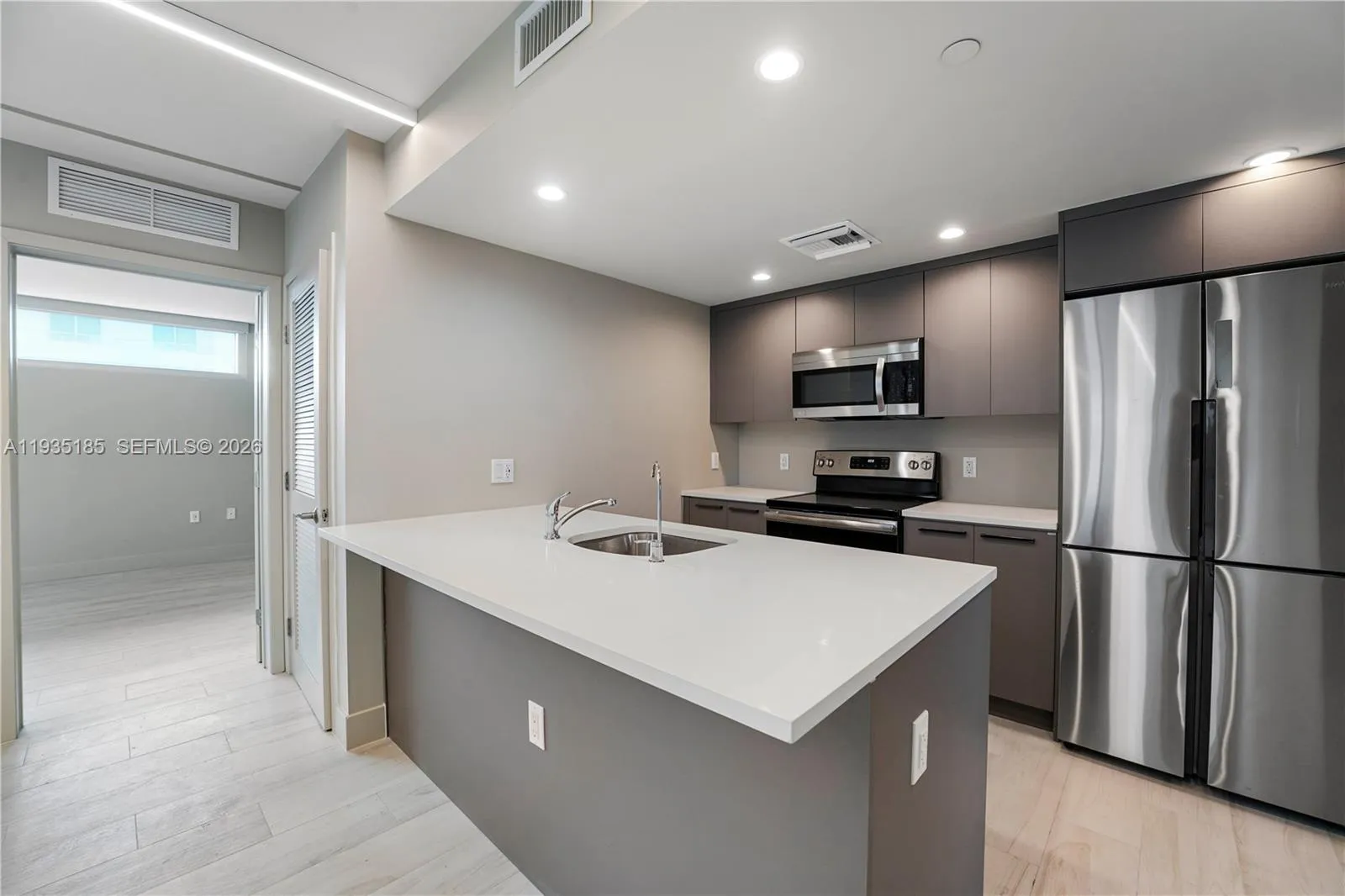 1150 101st St 503, Bay Harbor Islands, Florida 331, Bay Harbor Islands, Florida 33154, 3 Bedrooms Bedrooms, ,2 BathroomsBathrooms,Residential Lease,For Rent,1150 101st St 503, Bay Harbor Islands, Florida 331,A11935185