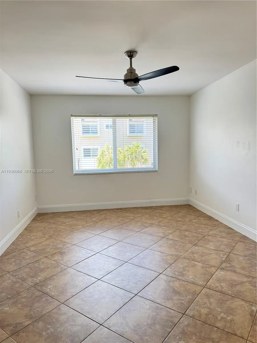 7703 Camino Real A-307, Miami, Florida 33143, Miami, Florida 33143, 1 Bedroom Bedrooms, ,1 BathroomBathrooms,Residential,For Sale,7703 Camino Real A-307, Miami, Florida 33143,A11936068