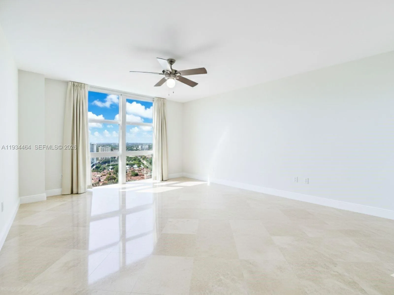 3301 Ne 183rd St 2303, Aventura, Florida 33160, Aventura, Florida 33160, 3 Bedrooms Bedrooms, ,3 BathroomsBathrooms,Residential,For Sale,3301 Ne 183rd St 2303, Aventura, Florida 33160,A11934464