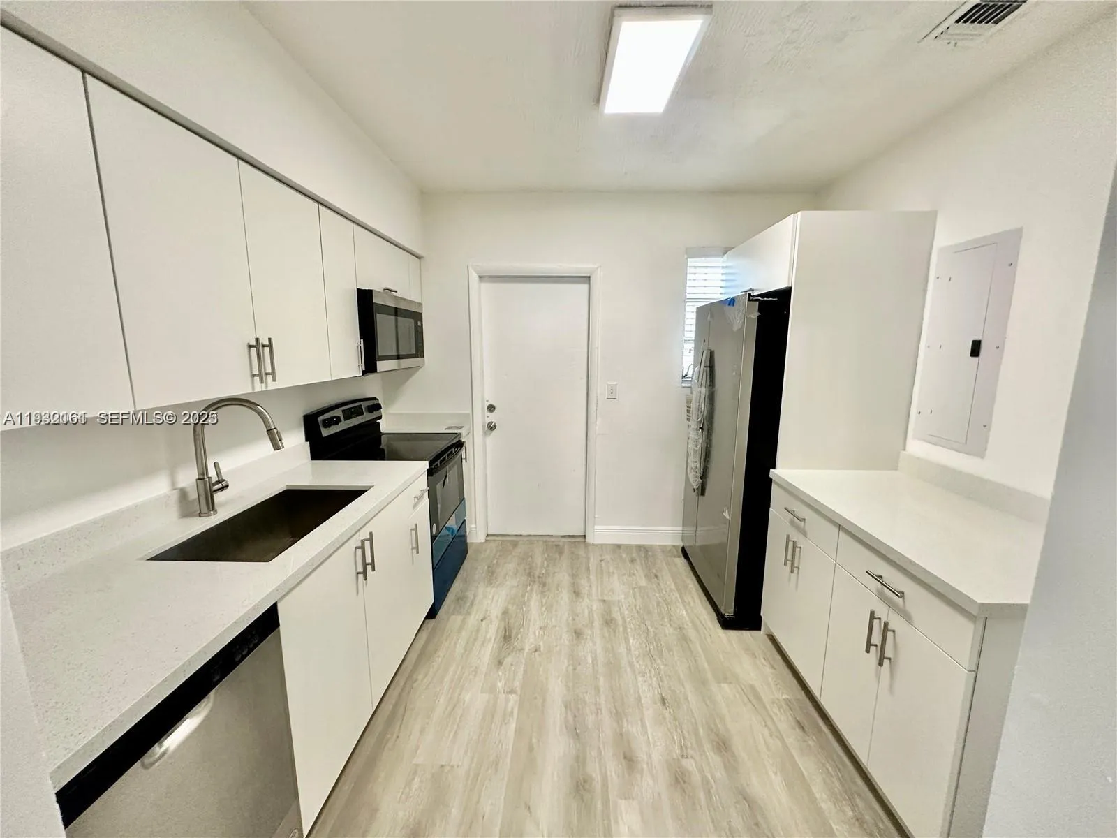 1533 Nw 53rd St, Miami, Florida 33142, Miami, Florida 33142, ,Residential Income,For Sale,1533 Nw 53rd St, Miami, Florida 33142,A11932161