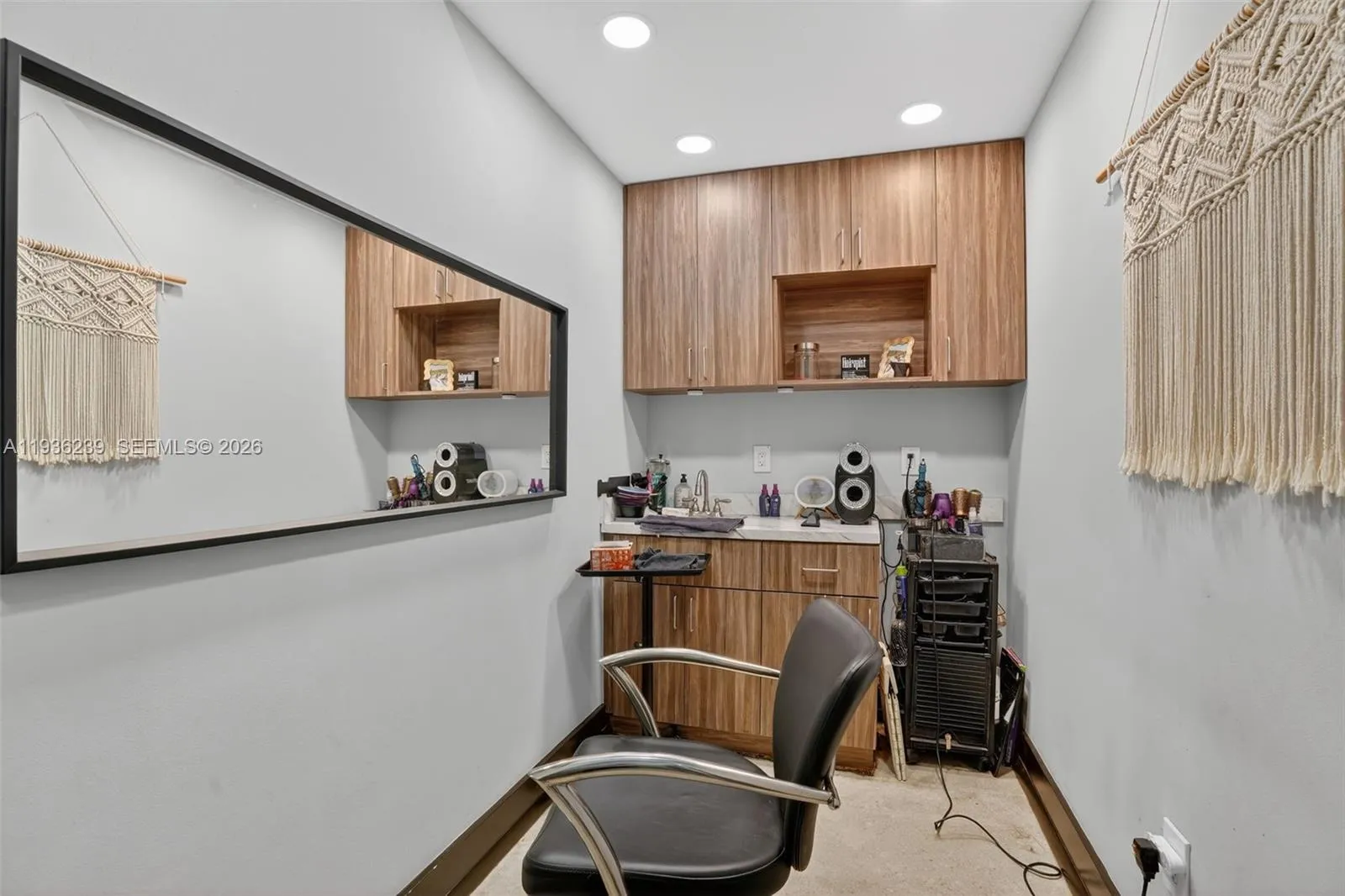 Full-service Beauty Salon For Sale In Doral, Doral, Doral, Florida 33172, ,Business Opportunity,For Sale,Full-service Beauty Salon For Sale In Doral, Doral,A11936239