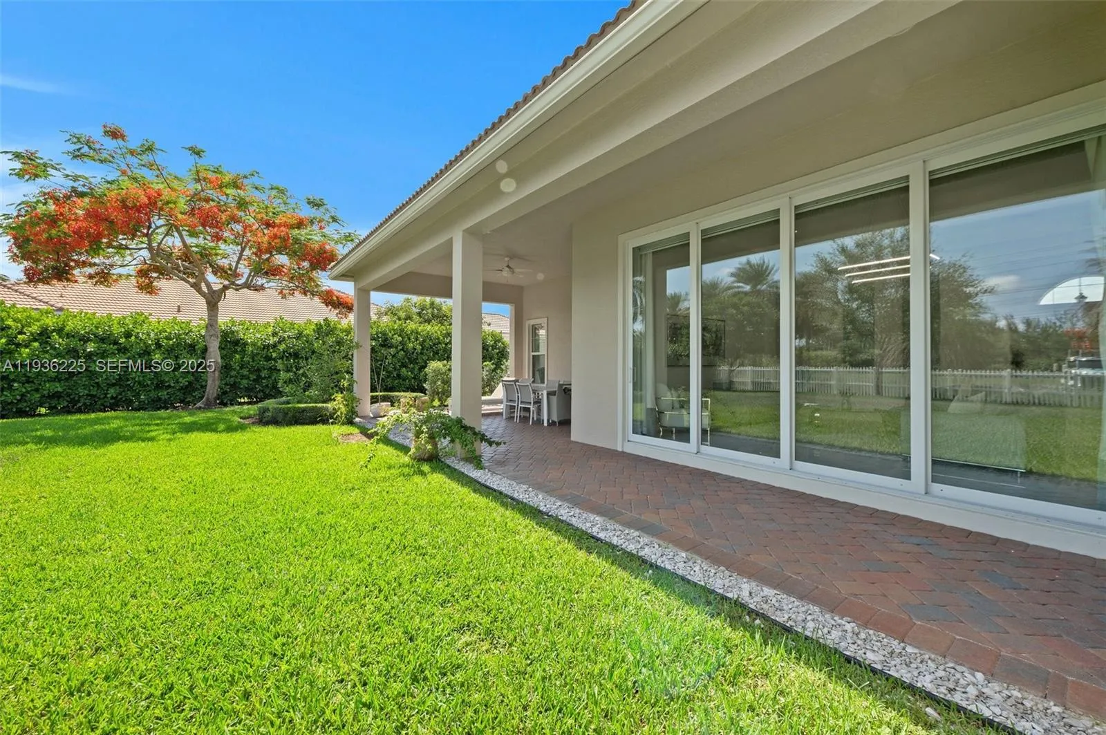 5292 S Sterling Ranch Cir, Davie, Florida 33314, Davie, Florida 33314, 4 Bedrooms Bedrooms, ,4 BathroomsBathrooms,Residential Lease,For Rent,5292 S Sterling Ranch Cir, Davie, Florida 33314,A11936225