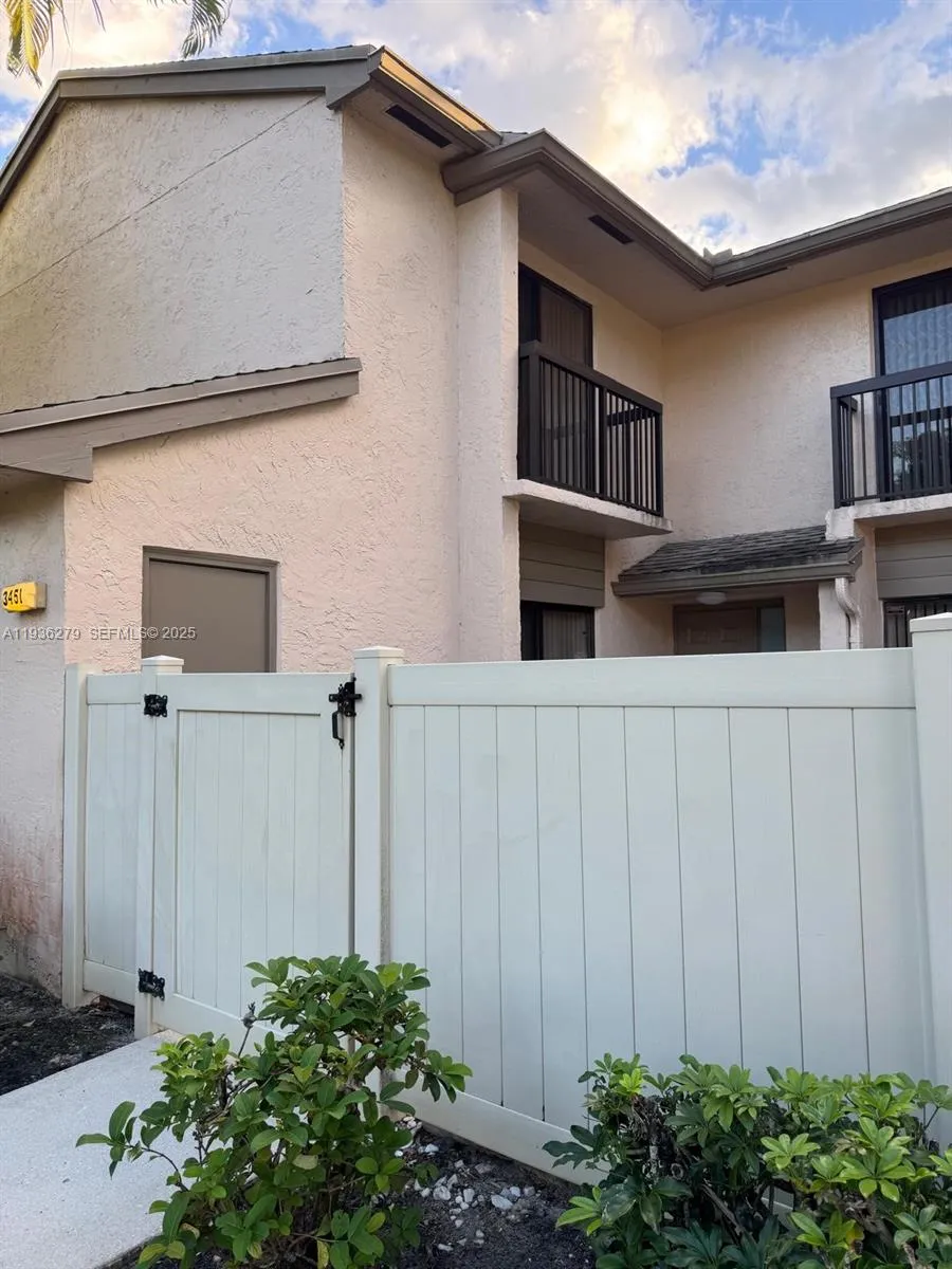 3451 Nw 47th Ave 31102, Coconut Creek, Florida 330, Coconut Creek, Florida 33063, 2 Bedrooms Bedrooms, ,2 BathroomsBathrooms,Residential,For Sale,3451 Nw 47th Ave 31102, Coconut Creek, Florida 330,A11936279