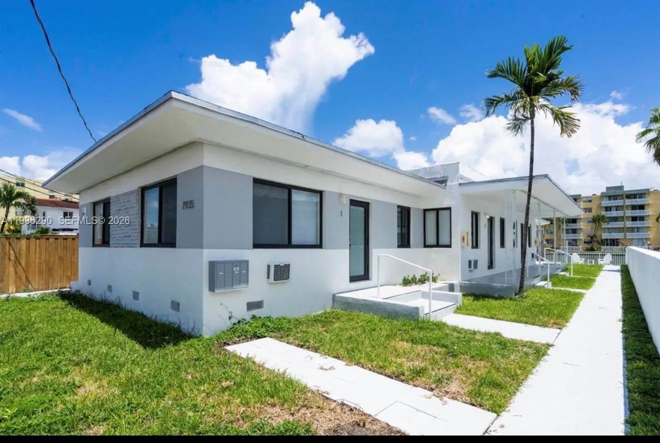 7927 Crespi Blvd 1, Miami Beach, Florida 33141, Miami Beach, Florida 33141, 1 Bedroom Bedrooms, ,1 BathroomBathrooms,Residential Lease,For Rent,7927 Crespi Blvd 1, Miami Beach, Florida 33141,A11936290