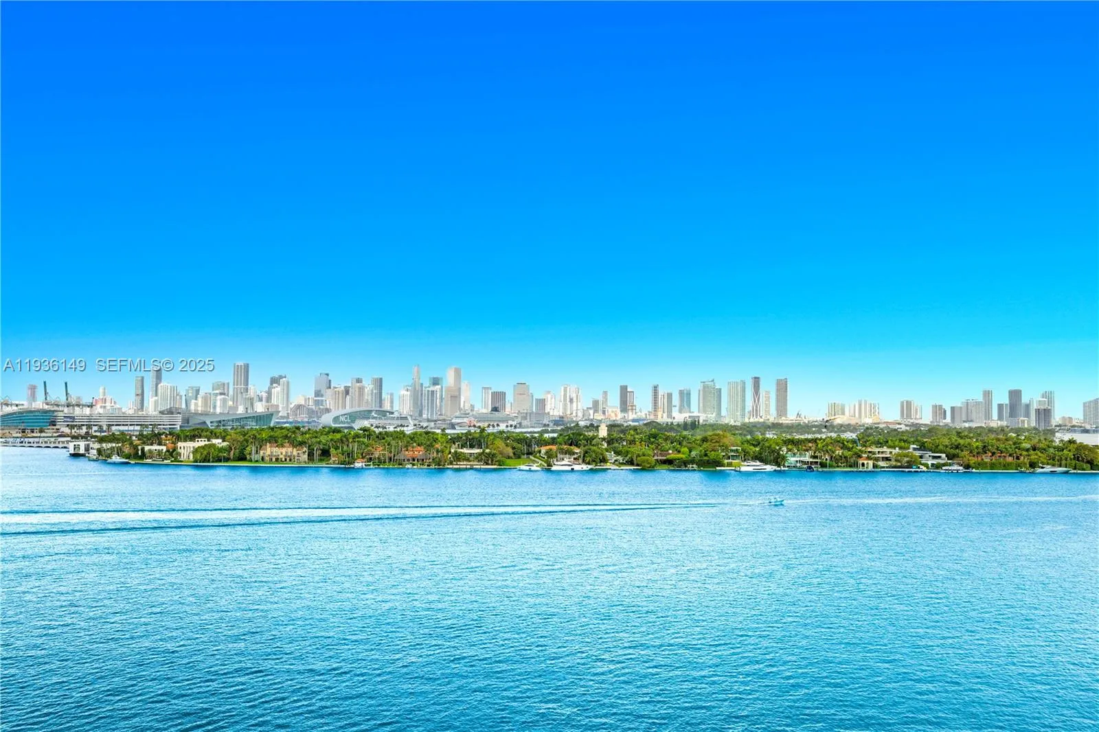 650 West Ave 1211, Miami Beach, Florida 33139, Miami Beach, Florida 33139, 2 Bedrooms Bedrooms, ,2 BathroomsBathrooms,Residential,For Sale,650 West Ave 1211, Miami Beach, Florida 33139,A11936149