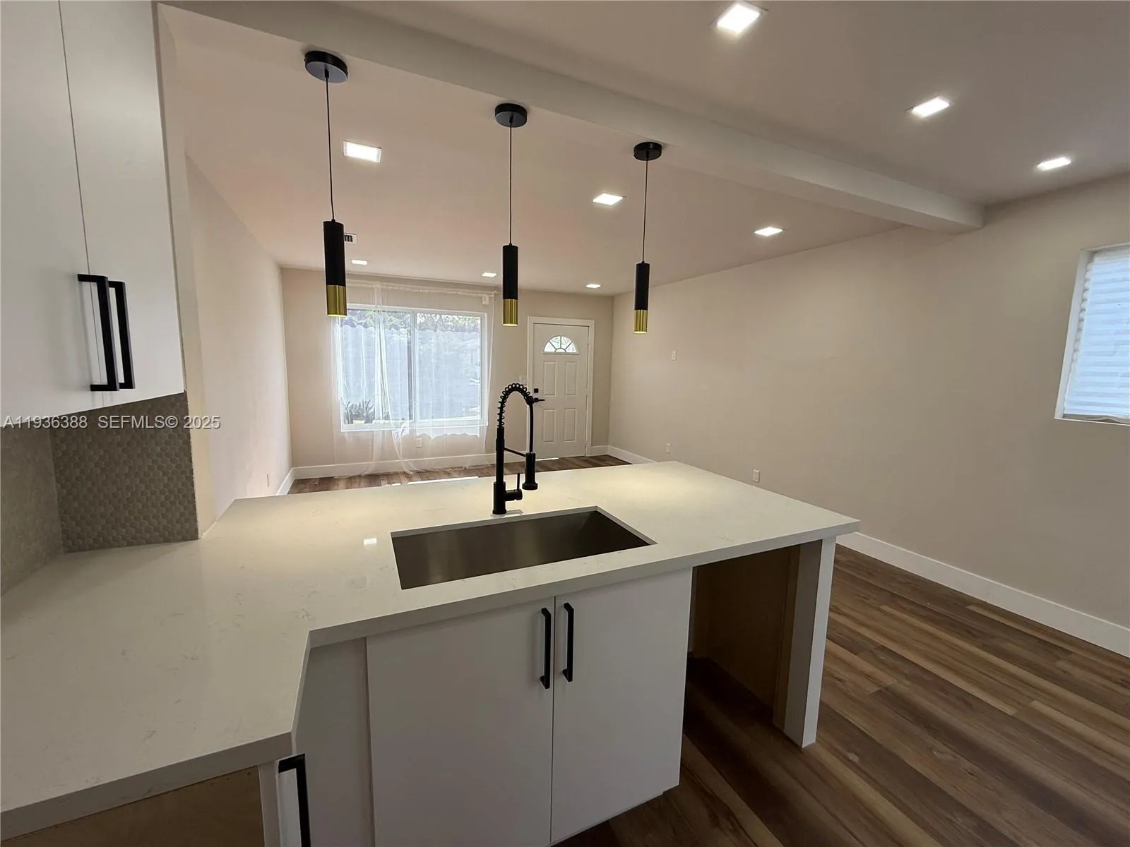 7821 Nw 30th St, Davie, Florida 33024, Davie, Florida 33024, 3 Bedrooms Bedrooms, ,2 BathroomsBathrooms,Residential,For Sale,7821 Nw 30th St, Davie, Florida 33024,A11936388