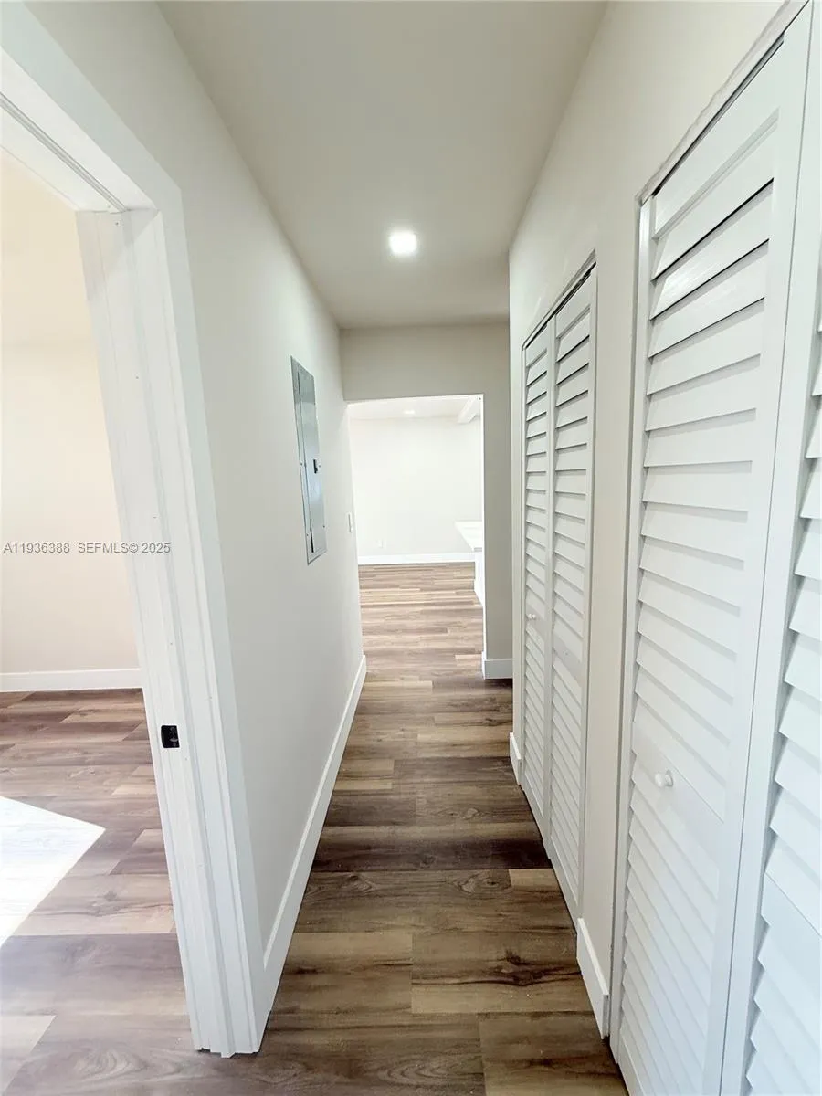 7821 Nw 30th St, Davie, Florida 33024, Davie, Florida 33024, 3 Bedrooms Bedrooms, ,2 BathroomsBathrooms,Residential,For Sale,7821 Nw 30th St, Davie, Florida 33024,A11936388