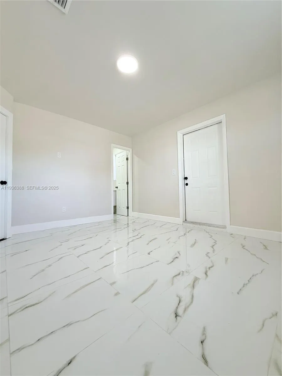 7821 Nw 30th St, Davie, Florida 33024, Davie, Florida 33024, 3 Bedrooms Bedrooms, ,2 BathroomsBathrooms,Residential,For Sale,7821 Nw 30th St, Davie, Florida 33024,A11936388