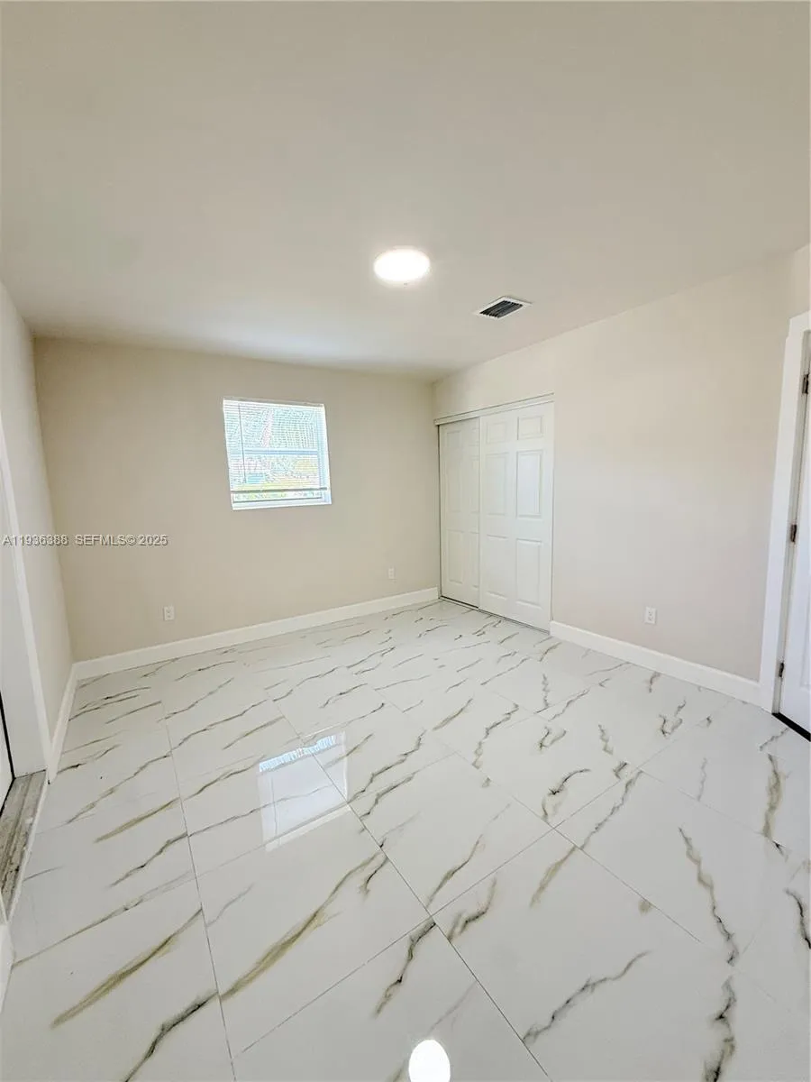 7821 Nw 30th St, Davie, Florida 33024, Davie, Florida 33024, 3 Bedrooms Bedrooms, ,2 BathroomsBathrooms,Residential,For Sale,7821 Nw 30th St, Davie, Florida 33024,A11936388