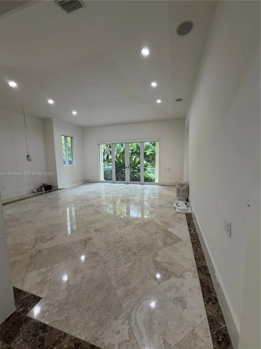 673 Destacada Ave, Coral Gables, Florida 33156, Coral Gables, Florida 33156, 7 Bedrooms Bedrooms, ,7 BathroomsBathrooms,Residential,For Sale,673 Destacada Ave, Coral Gables, Florida 33156,A11936449