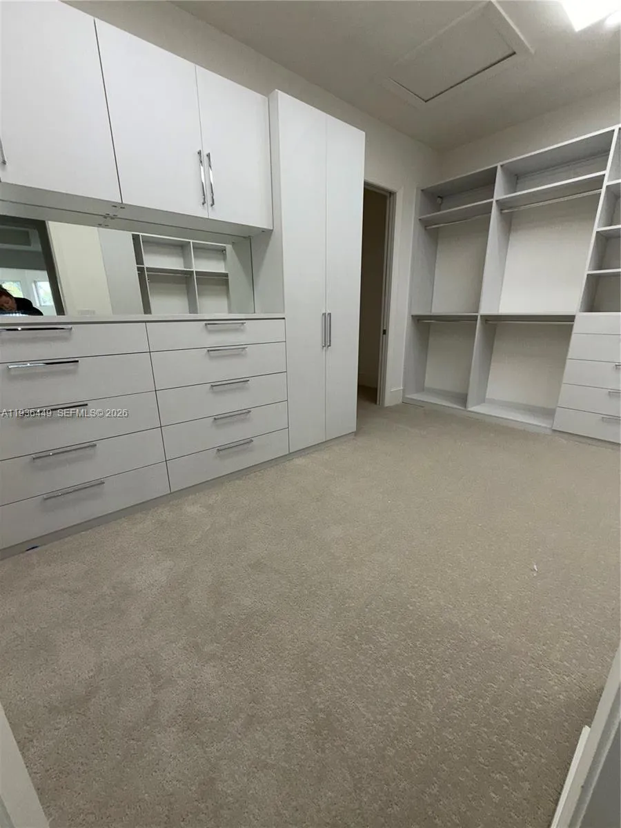 673 Destacada Ave, Coral Gables, Florida 33156, Coral Gables, Florida 33156, 7 Bedrooms Bedrooms, ,7 BathroomsBathrooms,Residential,For Sale,673 Destacada Ave, Coral Gables, Florida 33156,A11936449