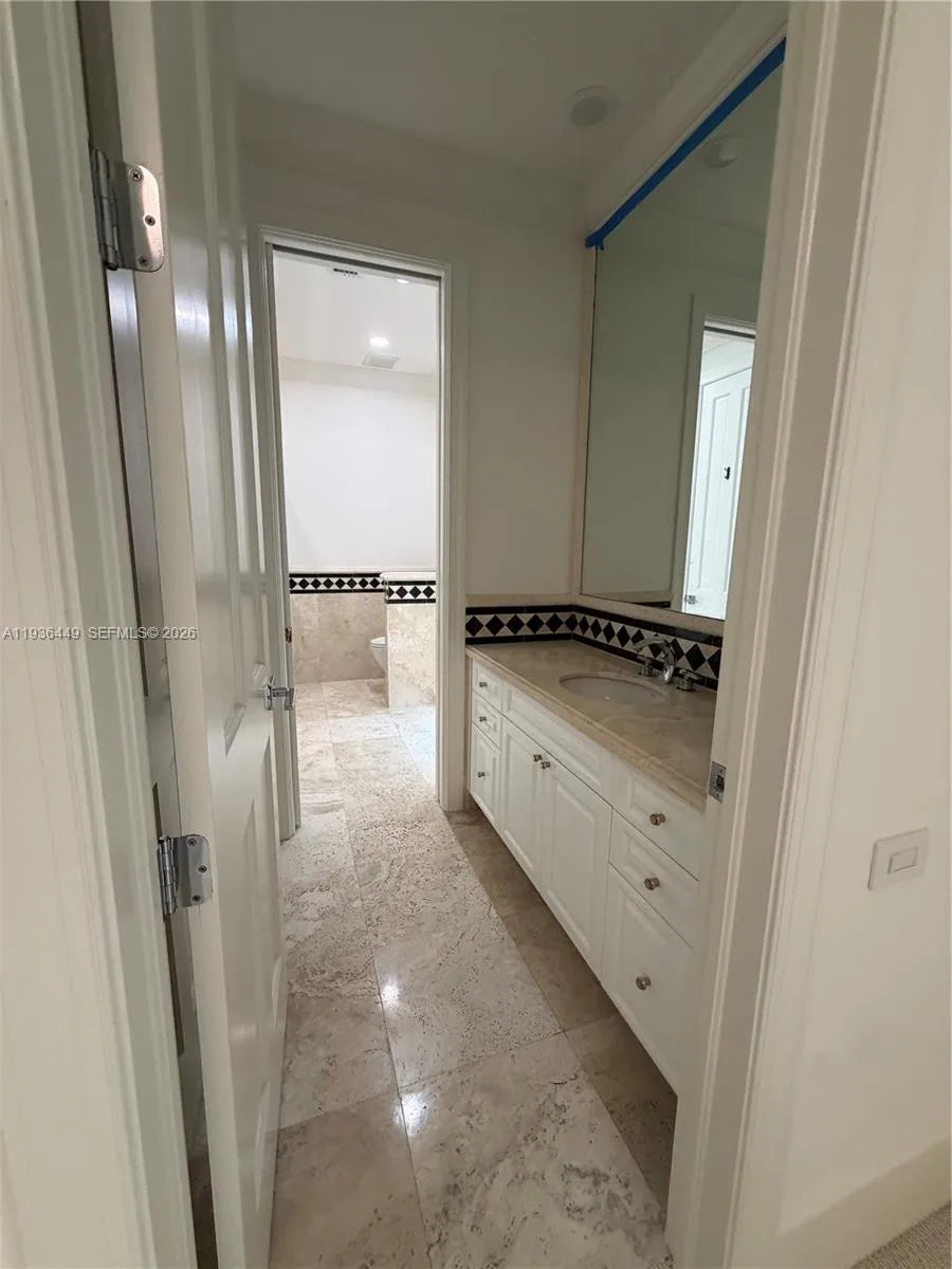 673 Destacada Ave, Coral Gables, Florida 33156, Coral Gables, Florida 33156, 7 Bedrooms Bedrooms, ,7 BathroomsBathrooms,Residential,For Sale,673 Destacada Ave, Coral Gables, Florida 33156,A11936449