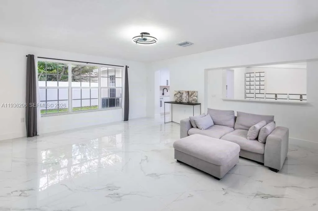 1220 N Andrews Ave, Fort Lauderdale, Florida 33311, Fort Lauderdale, Florida 33311, 3 Bedrooms Bedrooms, ,2 BathroomsBathrooms,Residential,For Sale,1220 N Andrews Ave, Fort Lauderdale, Florida 33311,A11936206