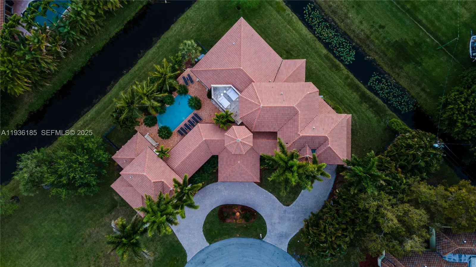 12000 Nw 6th St, Plantation, Florida 33325, Plantation, Florida 33325, 8 Bedrooms Bedrooms, ,5 BathroomsBathrooms,Residential,For Sale,12000 Nw 6th St, Plantation, Florida 33325,A11936185