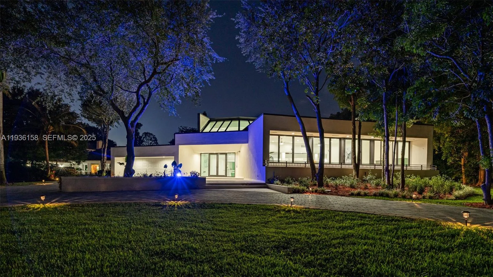 11861 Nw 4th St ., Plantation, Florida 33325, Plantation, Florida 33325, 9 Bedrooms Bedrooms, ,6 BathroomsBathrooms,Residential Lease,For Rent,11861 Nw 4th St ., Plantation, Florida 33325,A11936158