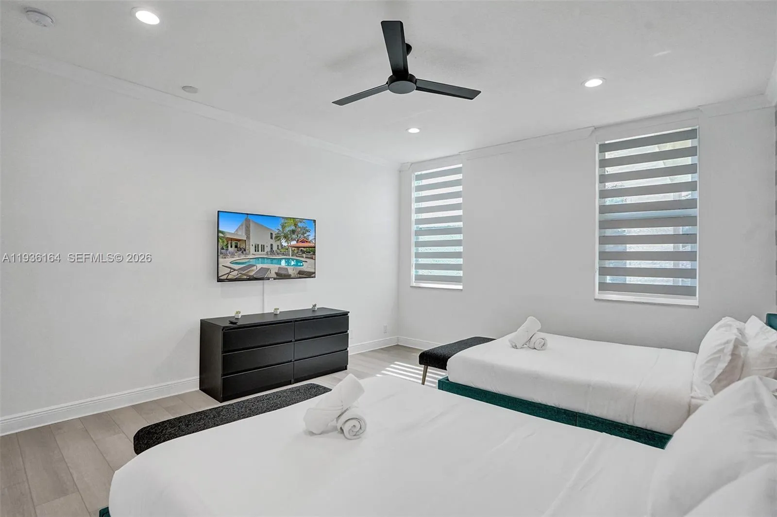 1430 Nw 114th Ave ., Plantation, Florida 33323, Plantation, Florida 33323, 9 Bedrooms Bedrooms, ,6 BathroomsBathrooms,Residential Lease,For Rent,1430 Nw 114th Ave ., Plantation, Florida 33323,A11936164