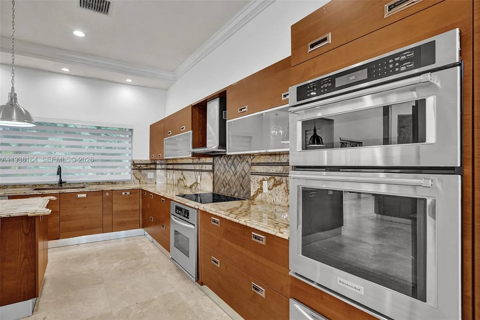 1430 Nw 114th Ave ., Plantation, Florida 33323, Plantation, Florida 33323, 9 Bedrooms Bedrooms, ,6 BathroomsBathrooms,Residential Lease,For Rent,1430 Nw 114th Ave ., Plantation, Florida 33323,A11936164