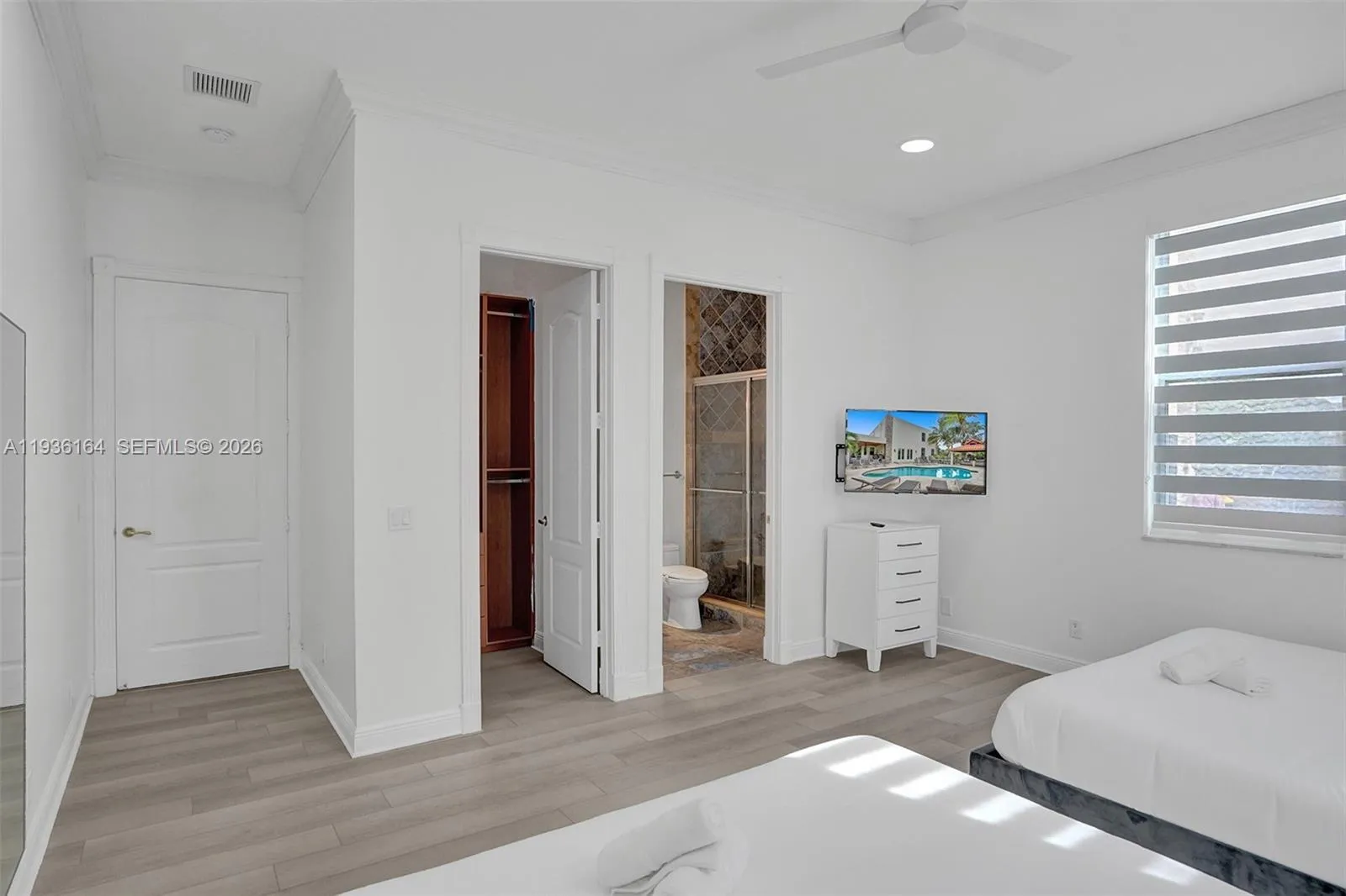 1430 Nw 114th Ave ., Plantation, Florida 33323, Plantation, Florida 33323, 9 Bedrooms Bedrooms, ,6 BathroomsBathrooms,Residential Lease,For Rent,1430 Nw 114th Ave ., Plantation, Florida 33323,A11936164