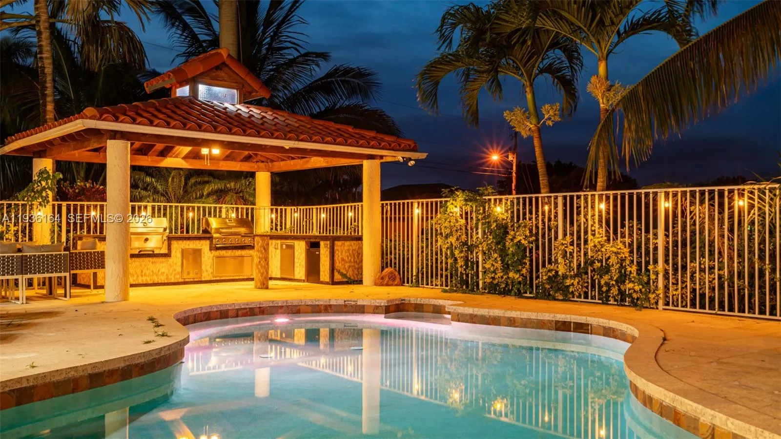 1430 Nw 114th Ave ., Plantation, Florida 33323, Plantation, Florida 33323, 9 Bedrooms Bedrooms, ,6 BathroomsBathrooms,Residential Lease,For Rent,1430 Nw 114th Ave ., Plantation, Florida 33323,A11936164