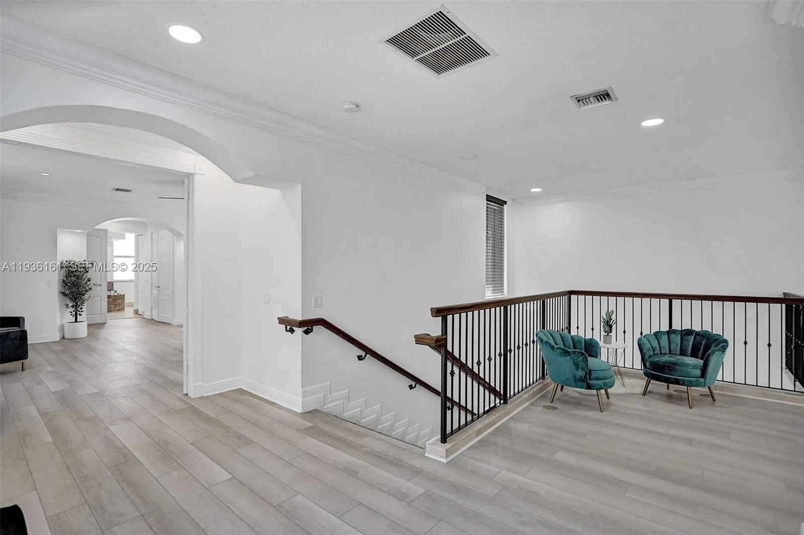 1430 Nw 114th Ave, Plantation, Florida 33323, Plantation, Florida 33323, 9 Bedrooms Bedrooms, ,6 BathroomsBathrooms,Residential,For Sale,1430 Nw 114th Ave, Plantation, Florida 33323,A11936161