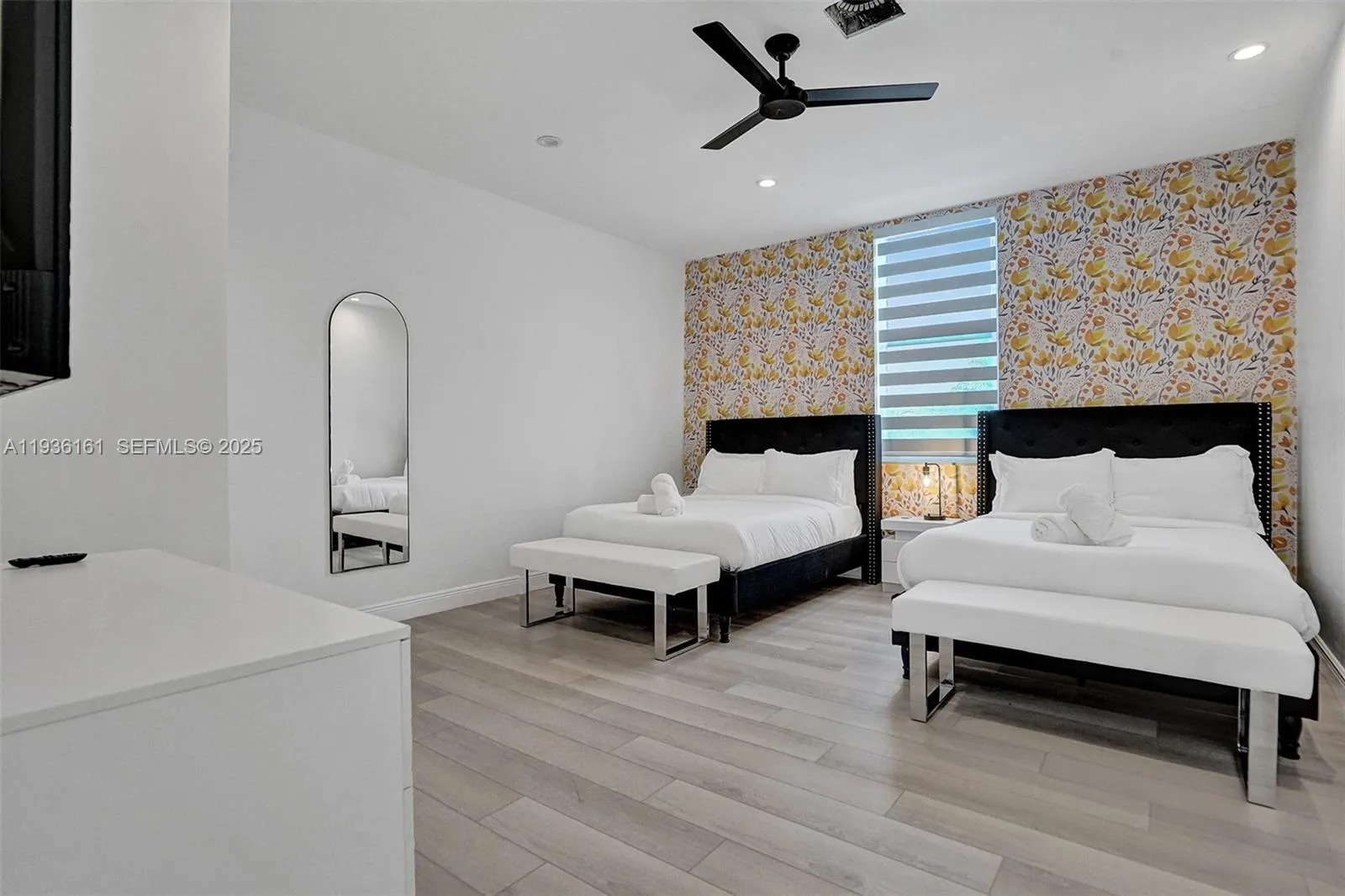 1430 Nw 114th Ave, Plantation, Florida 33323, Plantation, Florida 33323, 9 Bedrooms Bedrooms, ,6 BathroomsBathrooms,Residential,For Sale,1430 Nw 114th Ave, Plantation, Florida 33323,A11936161