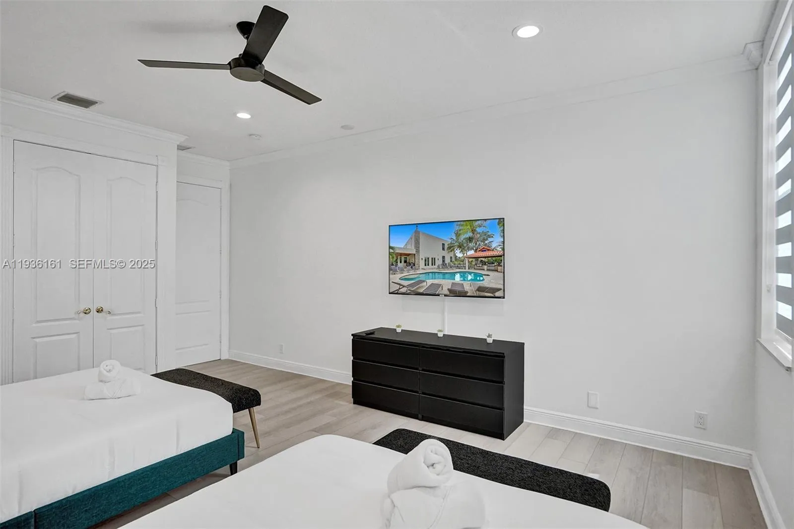 1430 Nw 114th Ave, Plantation, Florida 33323, Plantation, Florida 33323, 9 Bedrooms Bedrooms, ,6 BathroomsBathrooms,Residential,For Sale,1430 Nw 114th Ave, Plantation, Florida 33323,A11936161