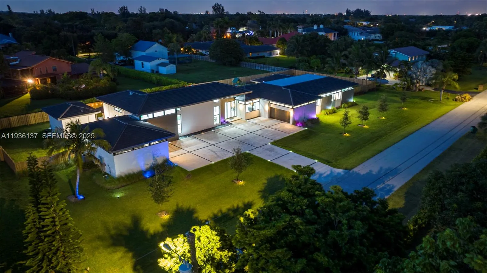 11911 Nw 2 St, Plantation, Florida 33325, Plantation, Florida 33325, 8 Bedrooms Bedrooms, ,7 BathroomsBathrooms,Residential,For Sale,11911 Nw 2 St, Plantation, Florida 33325,A11936137