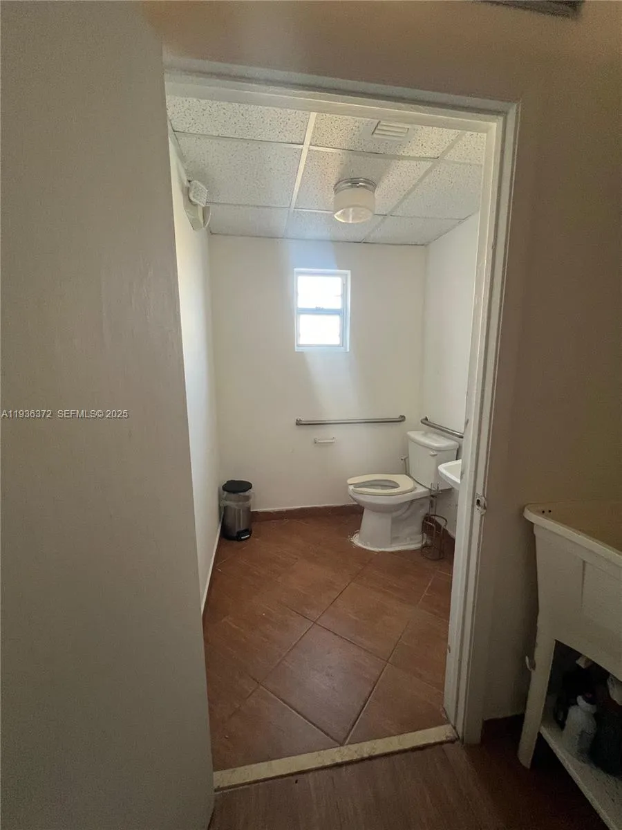 16451 Ne 15th Ave, North Miami Beach, Florida 3316, North Miami Beach, Florida 33162, ,Business Opportunity,For Sale,16451 Ne 15th Ave, North Miami Beach, Florida 3316,A11936372