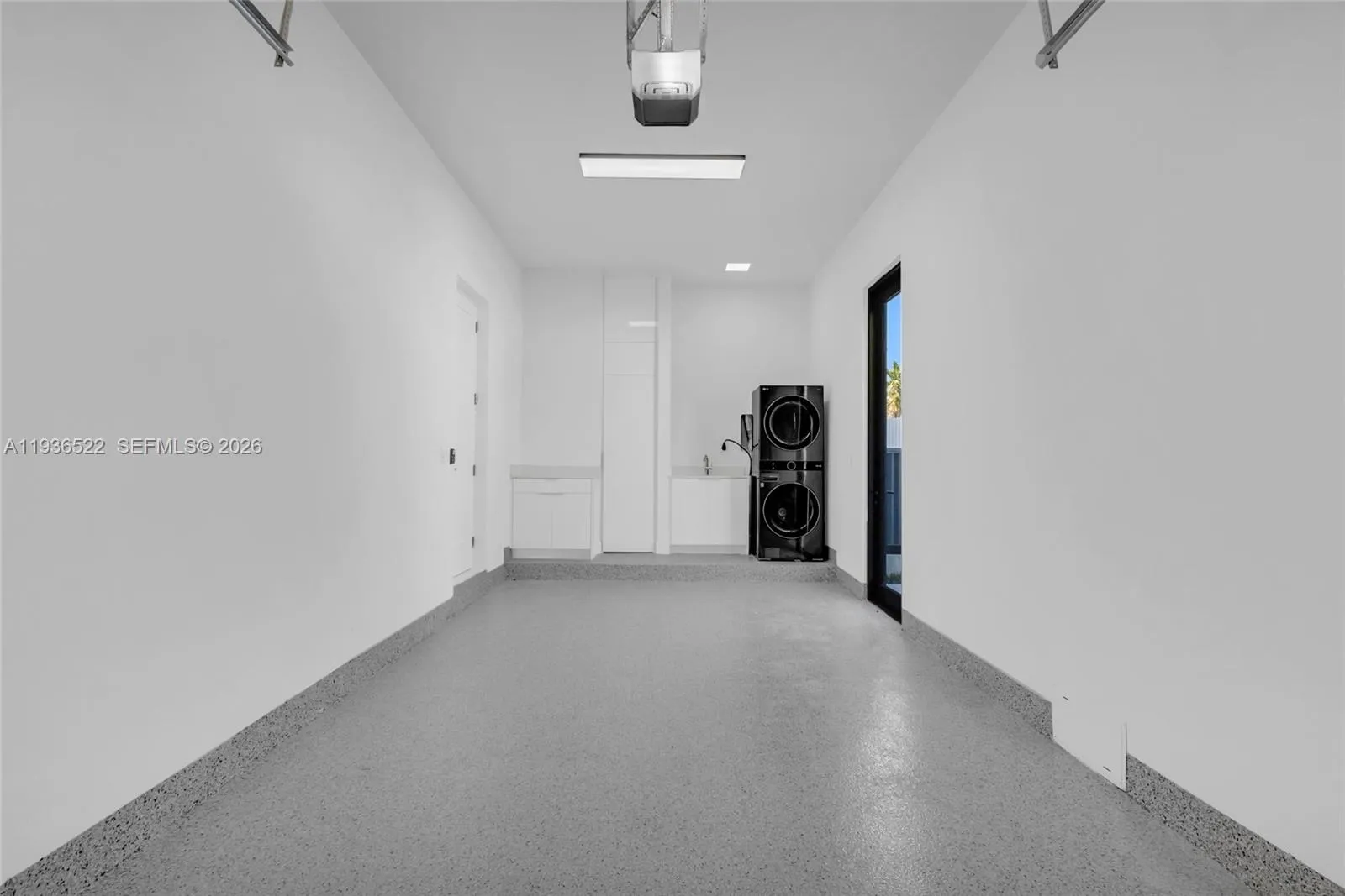 13200 N Bayshore Dr, North Miami, Florida 33181, North Miami, Florida 33181, 4 Bedrooms Bedrooms, ,3 BathroomsBathrooms,Residential,For Sale,13200 N Bayshore Dr, North Miami, Florida 33181,A11936522