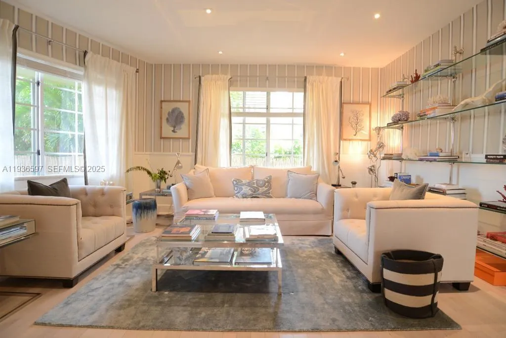 1520 Euclid Ave 1, Miami Beach, Florida 33139, Miami Beach, Florida 33139, 1 Bedroom Bedrooms, ,1 BathroomBathrooms,Residential,For Sale,1520 Euclid Ave 1, Miami Beach, Florida 33139,A11936597