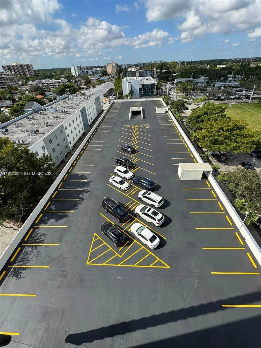 12550 Biscayne Blvd 208, North Miami, Florida 3318, North Miami, Florida 33181, ,Commercial Sale,For Sale,12550 Biscayne Blvd 208, North Miami, Florida 3318,A11936630