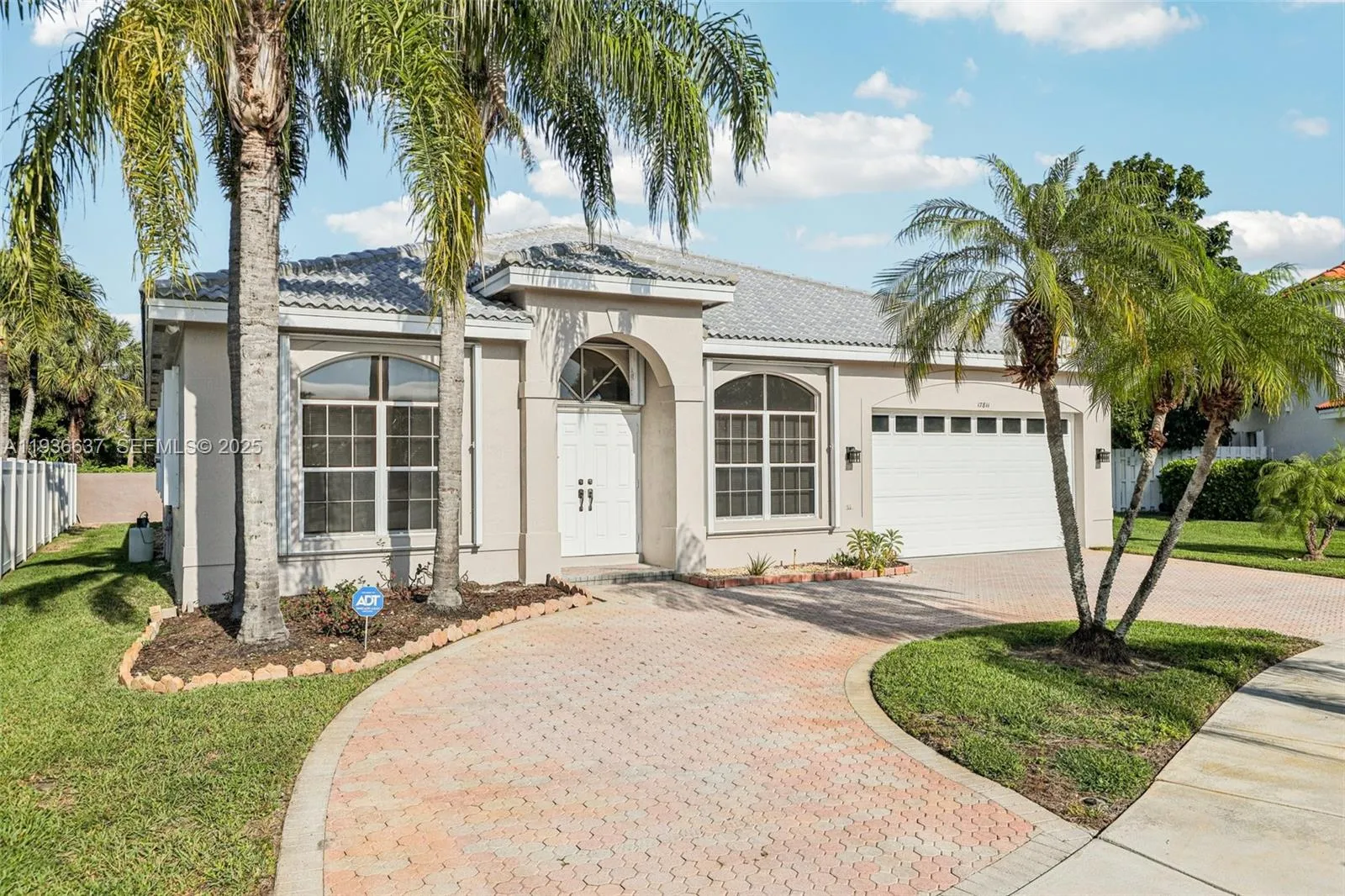 17811 Sw 4th Ct, Pembroke Pines, Florida 33029, Pembroke Pines, Florida 33029, 3 Bedrooms Bedrooms, ,2 BathroomsBathrooms,Residential,For Sale,17811 Sw 4th Ct, Pembroke Pines, Florida 33029,A11936637