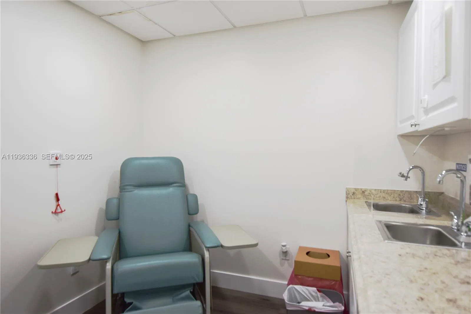 Hollywood, Florida 33021, ,Commercial Lease,For Rent,A11936336