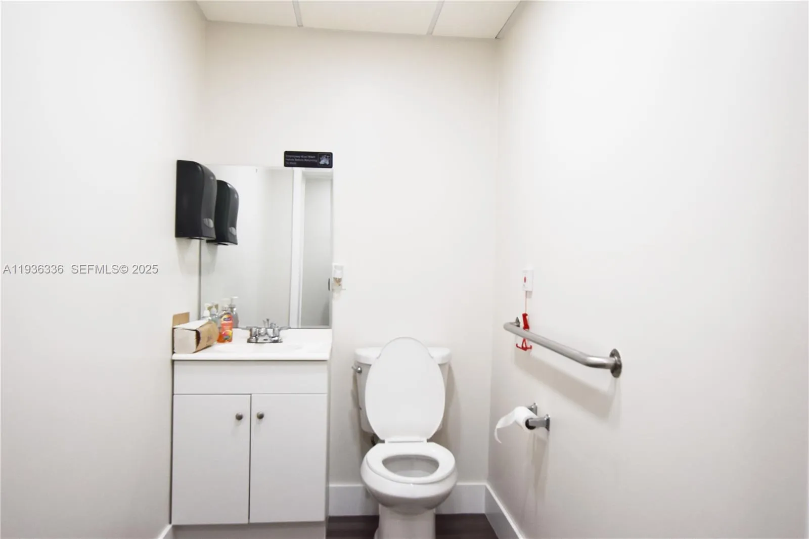 Hollywood, Florida 33021, ,Commercial Lease,For Rent,A11936336