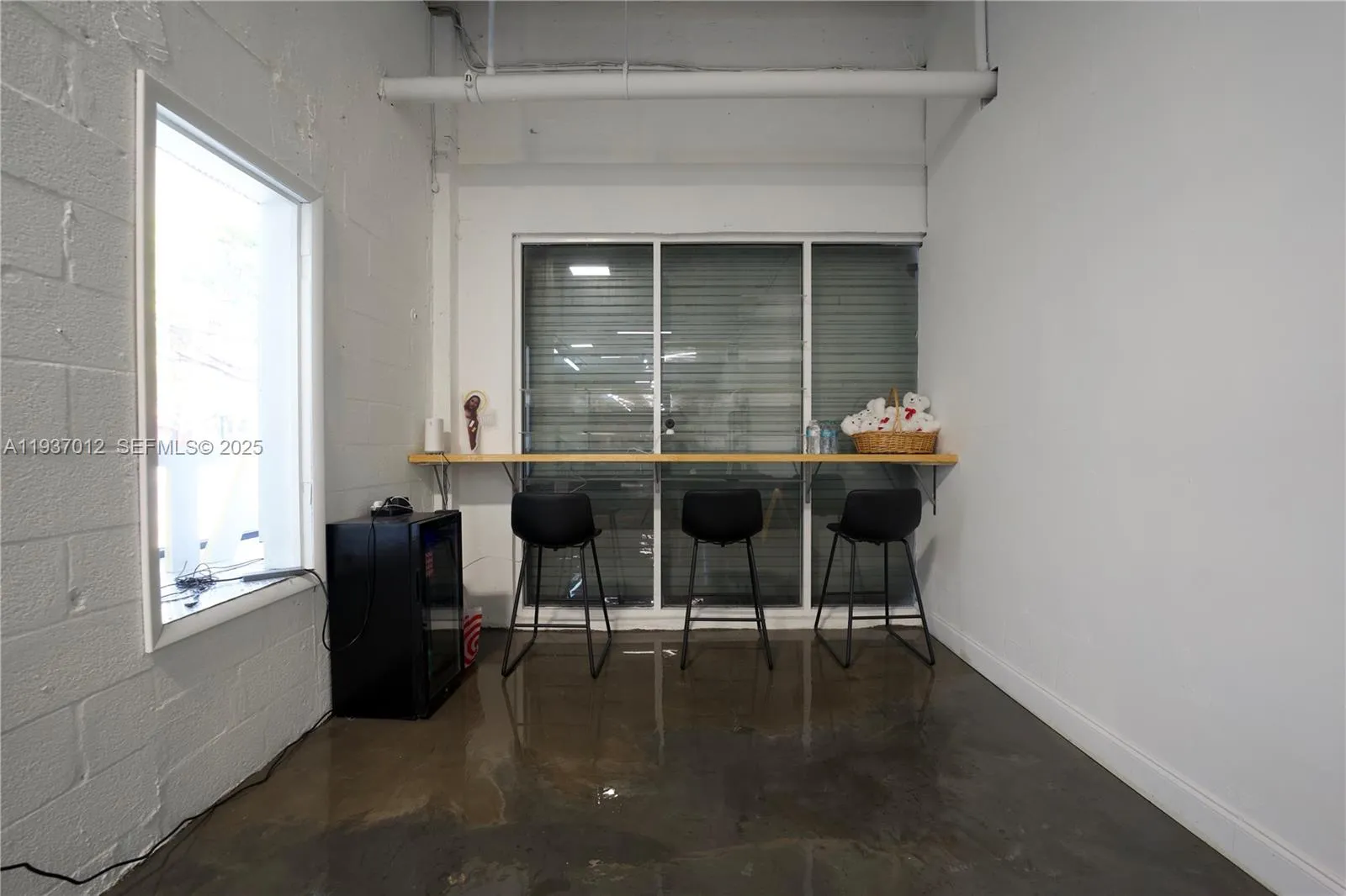 2401 Nw 5th Ave, Miami, Florida 33127, Miami, Florida 33127, ,Commercial Lease,For Rent,2401 Nw 5th Ave, Miami, Florida 33127,A11937012