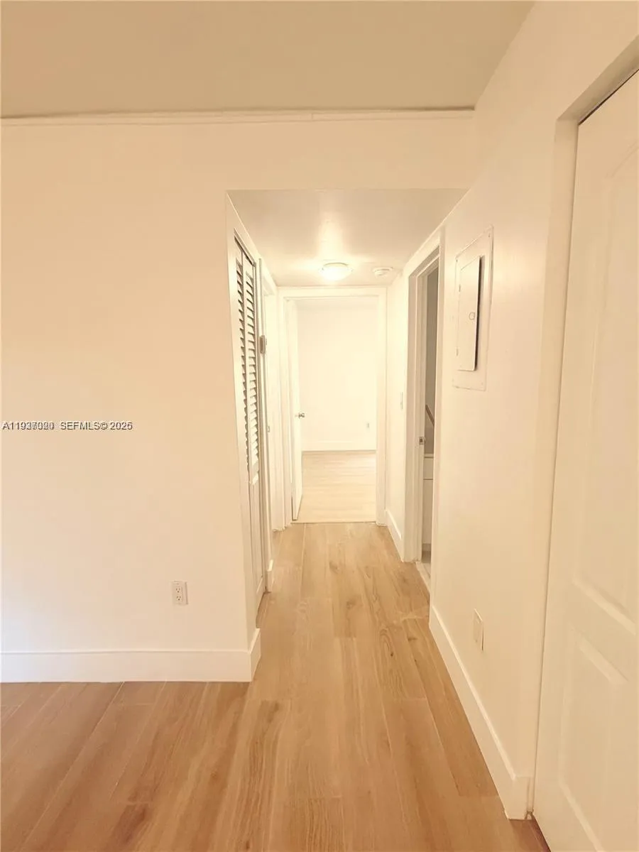 7208 Fairway Dr I20, Miami Lakes, Florida 33014, Miami Lakes, Florida 33014, 2 Bedrooms Bedrooms, ,1 BathroomBathrooms,Residential,For Sale,7208 Fairway Dr I20, Miami Lakes, Florida 33014,A11937020