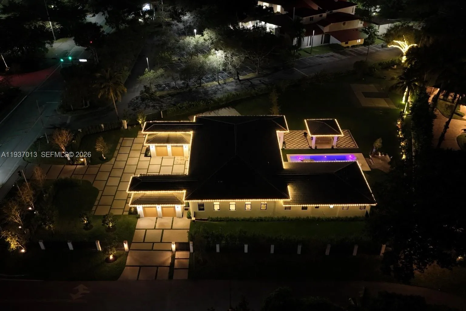 14200 Old Cutler Rd, Palmetto Bay, Florida 33158, Palmetto Bay, Florida 33158, 6 Bedrooms Bedrooms, ,6 BathroomsBathrooms,Residential,For Sale,14200 Old Cutler Rd, Palmetto Bay, Florida 33158,A11937013