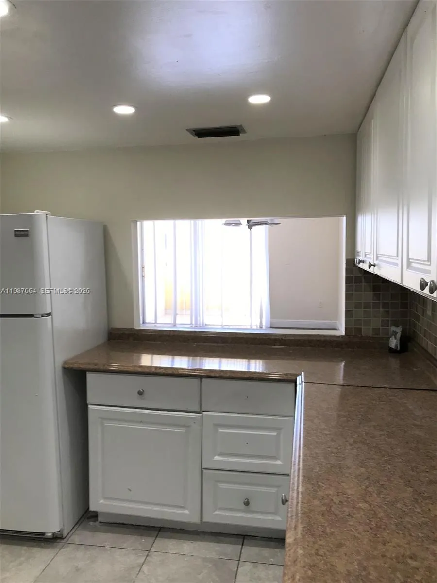 10090 Nw 80 Ct 2543, Hialeah Gardens, Florida 3301, Hialeah Gardens, Florida 33016, 2 Bedrooms Bedrooms, ,2 BathroomsBathrooms,Residential Lease,For Rent,10090 Nw 80 Ct 2543, Hialeah Gardens, Florida 3301,A11937054