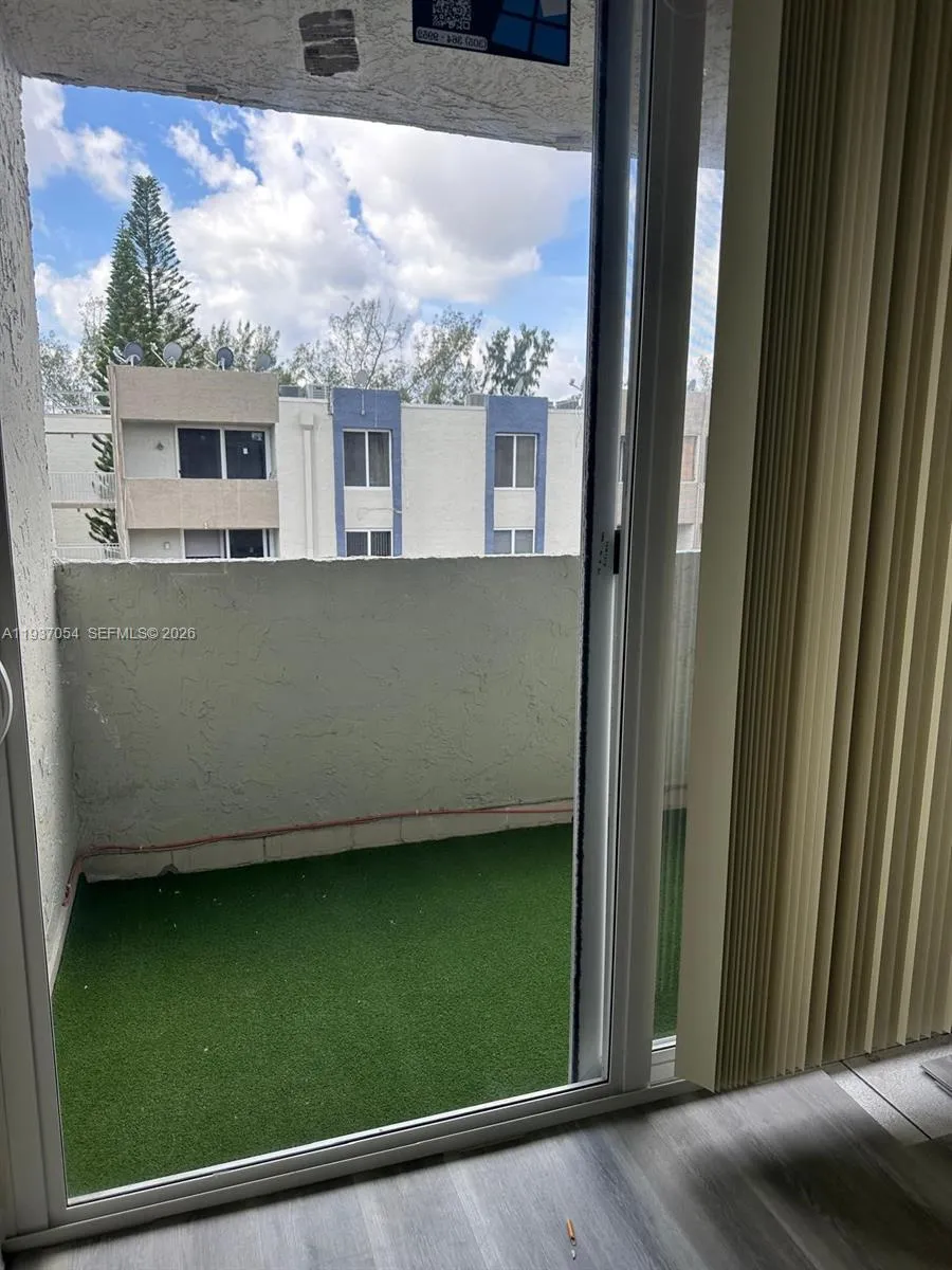 10090 Nw 80 Ct 2543, Hialeah Gardens, Florida 3301, Hialeah Gardens, Florida 33016, 2 Bedrooms Bedrooms, ,2 BathroomsBathrooms,Residential Lease,For Rent,10090 Nw 80 Ct 2543, Hialeah Gardens, Florida 3301,A11937054
