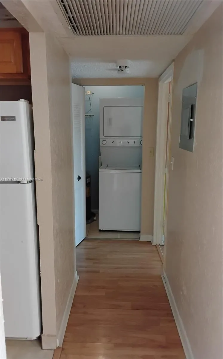 5901 Washington St 251, Hollywood, Florida 33023, Hollywood, Florida 33023, 1 Bedroom Bedrooms, ,1 BathroomBathrooms,Residential,For Sale,5901 Washington St 251, Hollywood, Florida 33023,A11931217