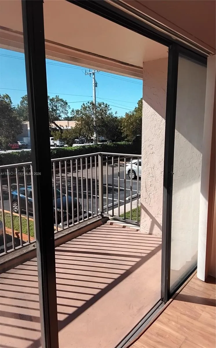 5901 Washington St 251, Hollywood, Florida 33023, Hollywood, Florida 33023, 1 Bedroom Bedrooms, ,1 BathroomBathrooms,Residential,For Sale,5901 Washington St 251, Hollywood, Florida 33023,A11931217