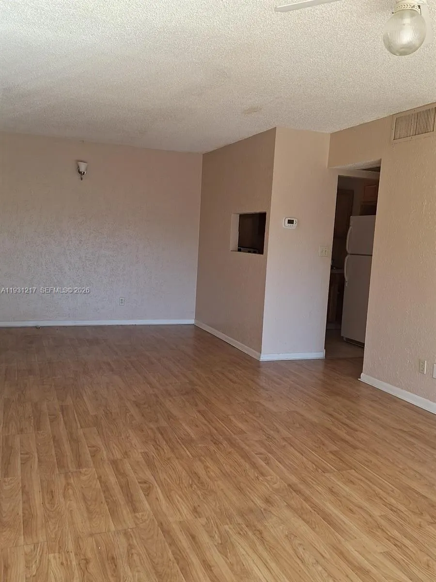 5901 Washington St 251, Hollywood, Florida 33023, Hollywood, Florida 33023, 1 Bedroom Bedrooms, ,1 BathroomBathrooms,Residential,For Sale,5901 Washington St 251, Hollywood, Florida 33023,A11931217