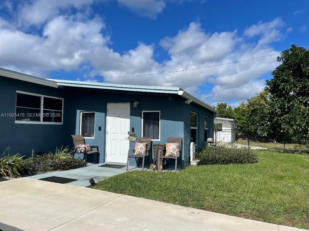 800 N 70th Ave, Hollywood, Florida 33024, Hollywood, Florida 33024, 3 Bedrooms Bedrooms, ,2 BathroomsBathrooms,Residential,For Sale,800 N 70th Ave, Hollywood, Florida 33024,A11925478