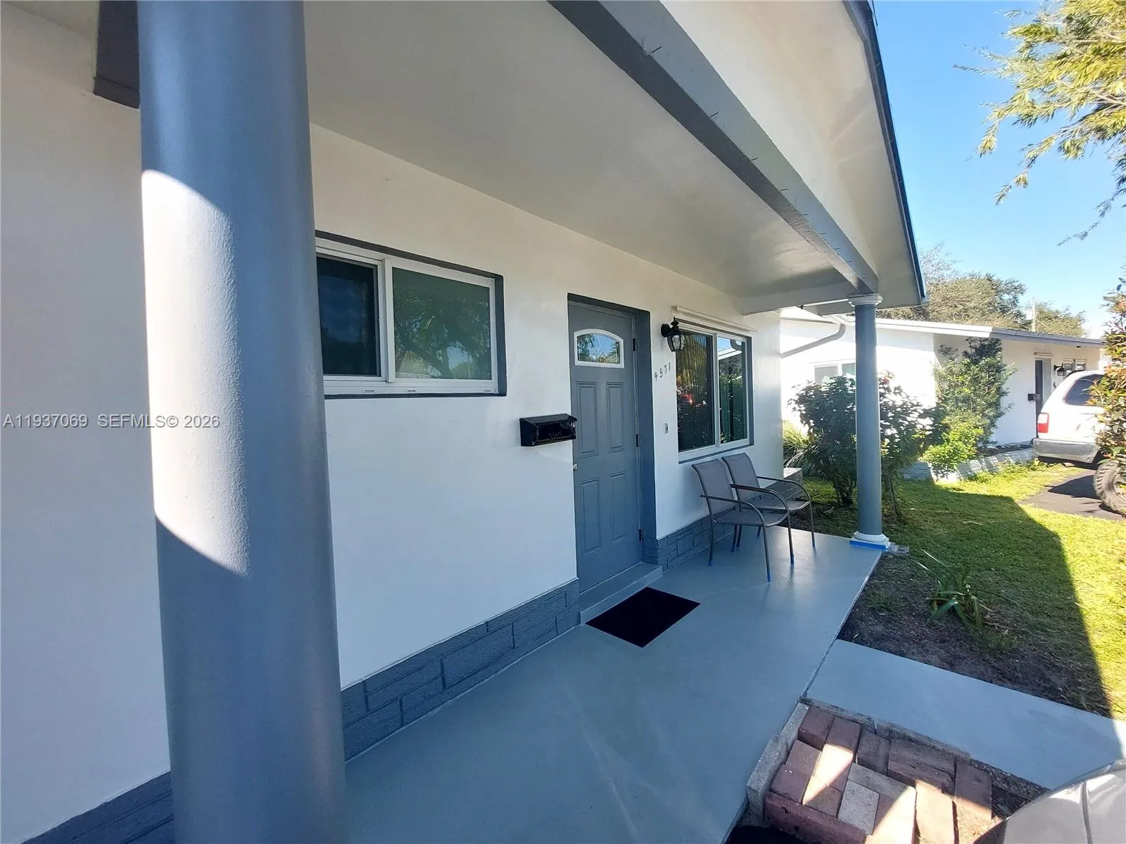 4571 Nw 19th Way, Tamarac, Florida 33309, Tamarac, Florida 33309, 2 Bedrooms Bedrooms, 6 Rooms Rooms,2 BathroomsBathrooms,Residential,For Sale,4571 Nw 19th Way, Tamarac, Florida 33309,A11937069
