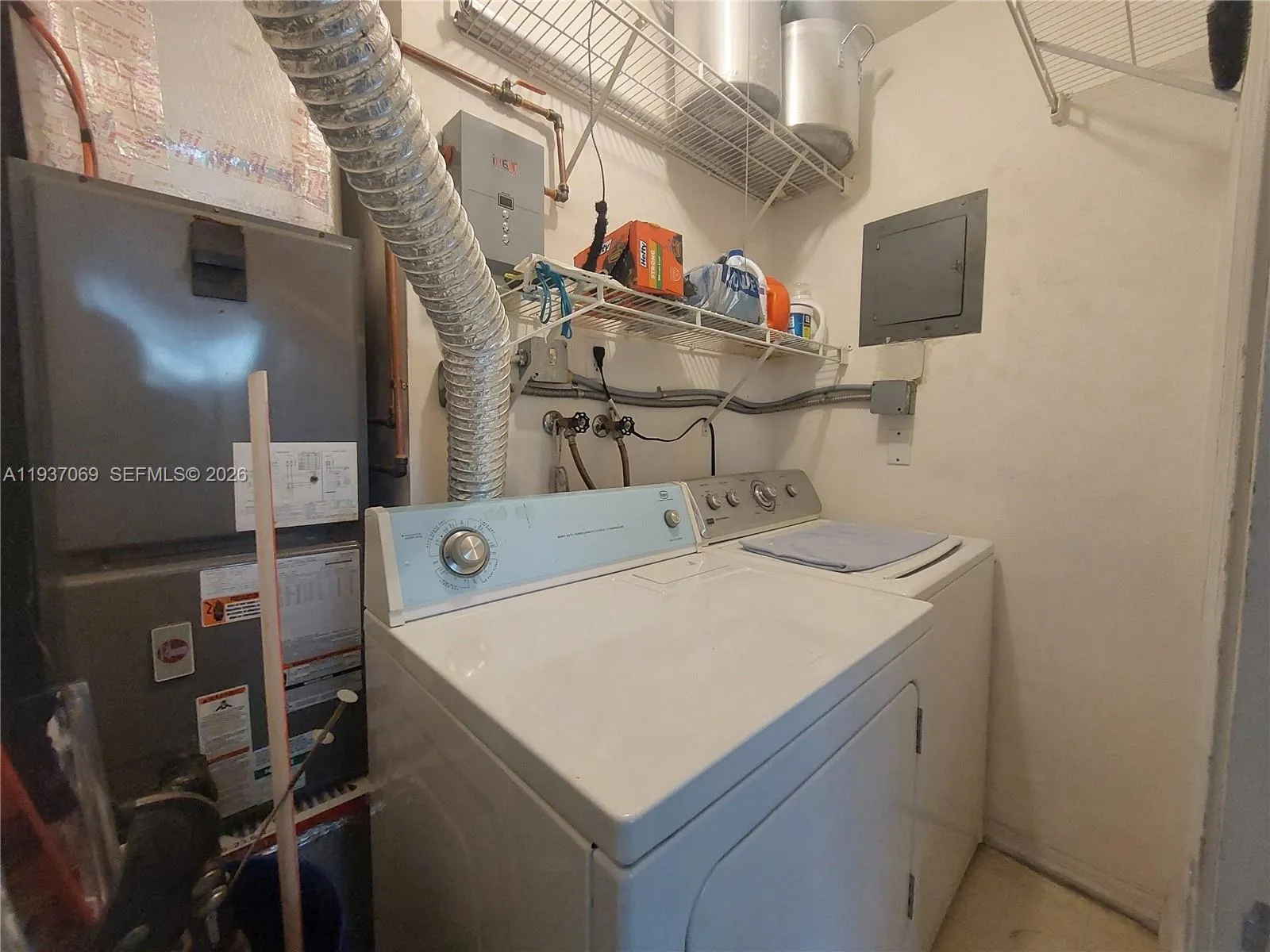 4571 Nw 19th Way, Tamarac, Florida 33309, Tamarac, Florida 33309, 2 Bedrooms Bedrooms, 6 Rooms Rooms,2 BathroomsBathrooms,Residential,For Sale,4571 Nw 19th Way, Tamarac, Florida 33309,A11937069