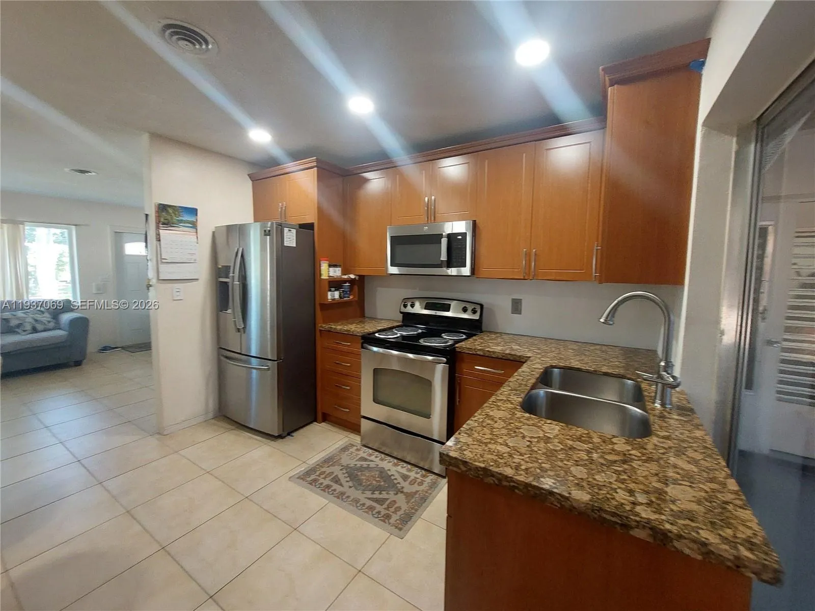 4571 Nw 19th Way, Tamarac, Florida 33309, Tamarac, Florida 33309, 2 Bedrooms Bedrooms, 6 Rooms Rooms,2 BathroomsBathrooms,Residential,For Sale,4571 Nw 19th Way, Tamarac, Florida 33309,A11937069