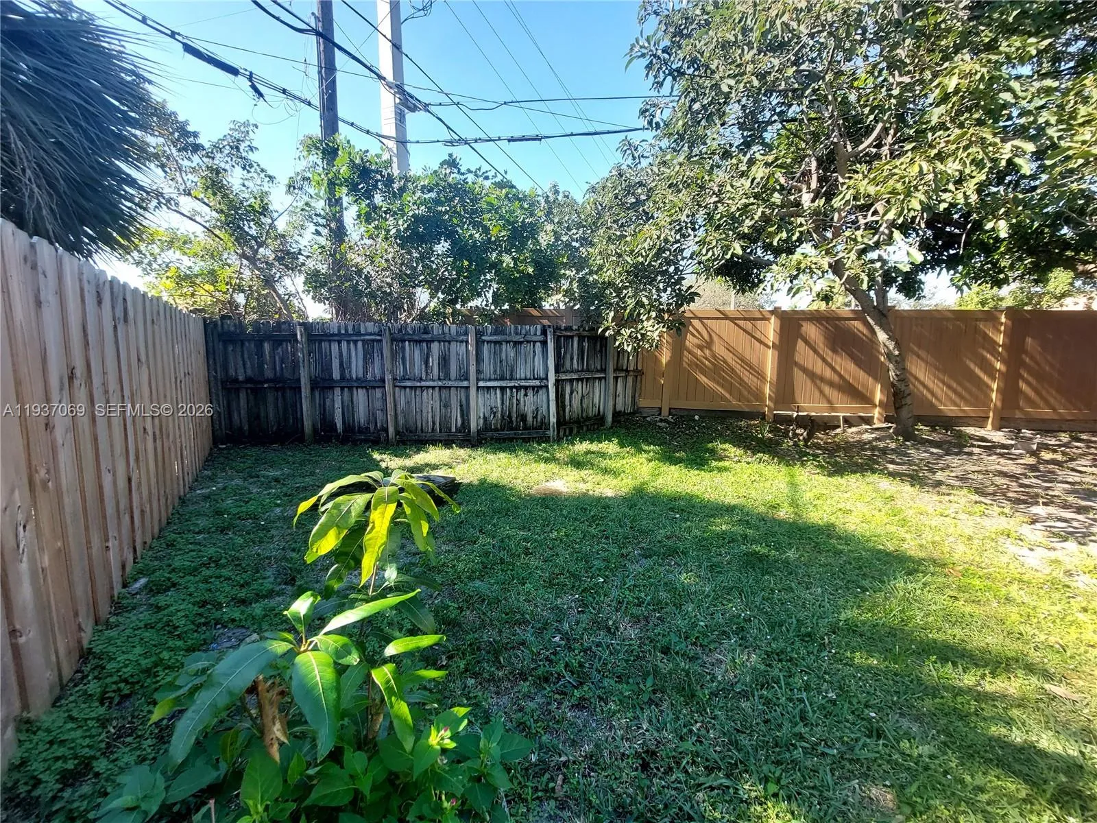 4571 Nw 19th Way, Tamarac, Florida 33309, Tamarac, Florida 33309, 2 Bedrooms Bedrooms, 6 Rooms Rooms,2 BathroomsBathrooms,Residential,For Sale,4571 Nw 19th Way, Tamarac, Florida 33309,A11937069